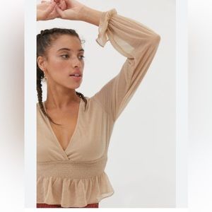 Urban outfitters UO Taryn Surplice Peplum Top size s